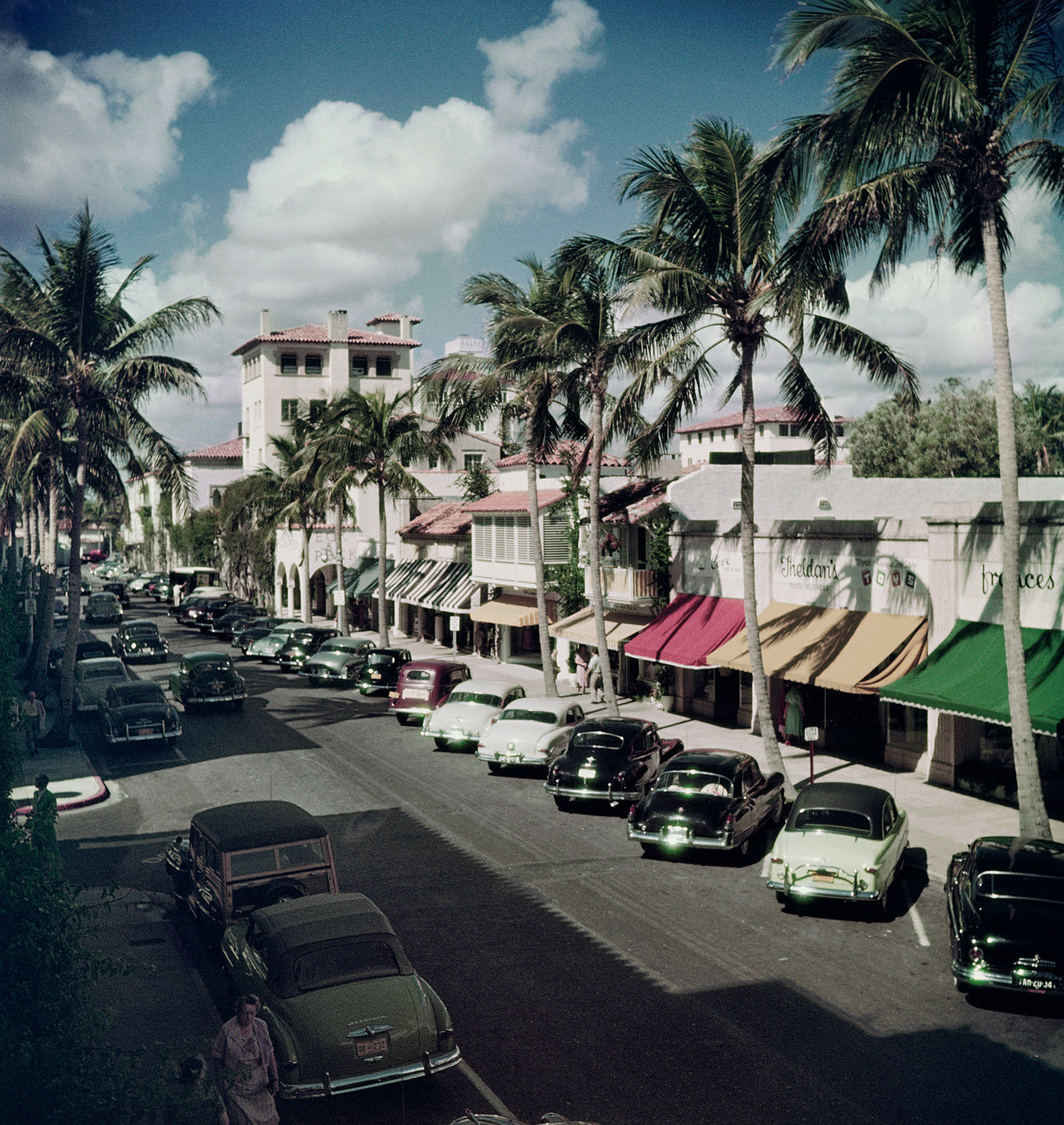 Slim Aarons - Palm Beach Street